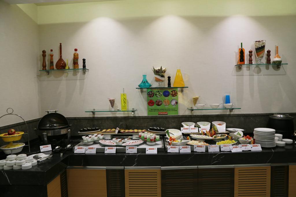 Fortune Park Galaxy, Vapi - Member Itc Hotels' Group Eksteriør bilde
